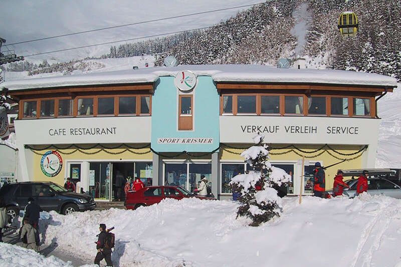 Café und Sportshop Krismer im Jahr 2001